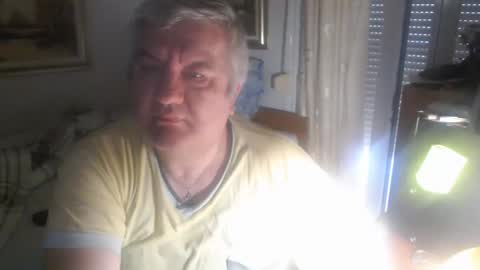 Snapshot of fukingcrazy chatting on 05.20.26 fukingcrazy online show from 05.20.26