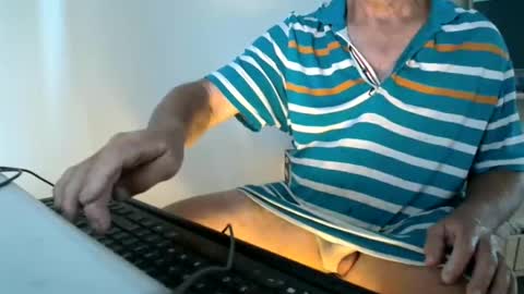 fullballbag online show from 12.11.24