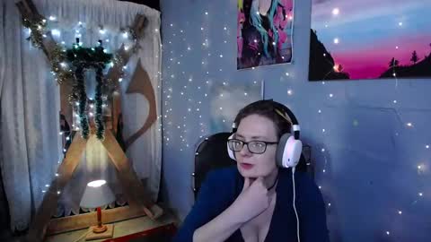 Snapshot of funafterdark13 chatting on 12.25.24 Princess Nellie Captain Simon online show from 12.25.24