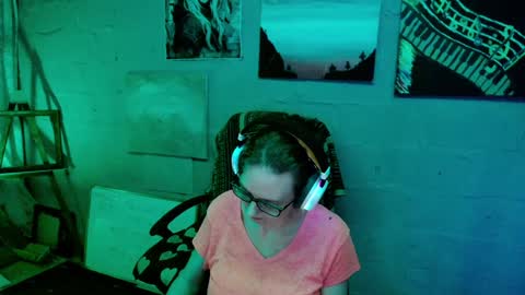 Snapshot of funafterdark13 chatting on 01.12.25 Princess Nellie Captain Simon online show from 01.12.25