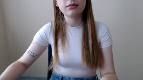 Snapshot of funemma000 chatting on 06.18.26 Emma online show from 06.18.26