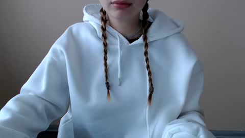 Snapshot of funemma000 chatting on 07.10.26 Emma online show from 07.10.26