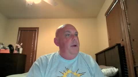 Snapshot of funguywi45 chatting on 05.05.26 funguywi45 online show from 05.05.26