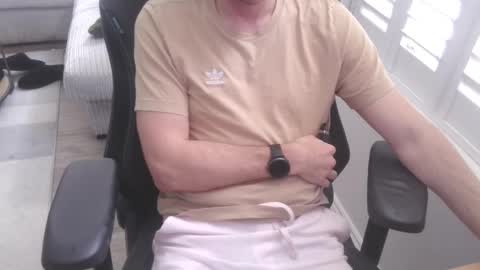 Snapshot of funkybits chatting on 02.28.26 funkybits online show from 02.28.26