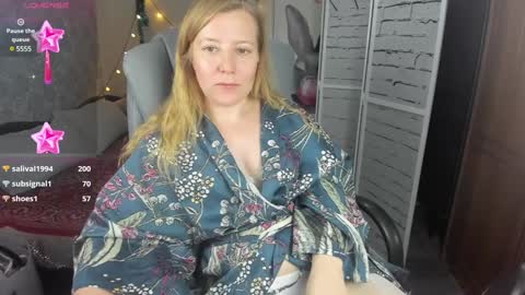 Snapshot of funny_bunny4 chatting on 01.01.25 funny_bunny4 online show from 01.01.25