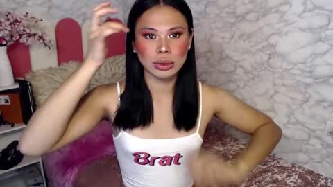 Snapshot of fuschiafucker chatting on 02.14.25 fuschiafucker online show from 02.14.25
