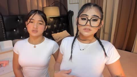 Snapshot of fushiaashley chatting on 02.02.25 ASHLEY online show from 02.02.25