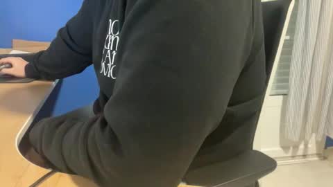 fuzitzu2 online show from 02.11.26