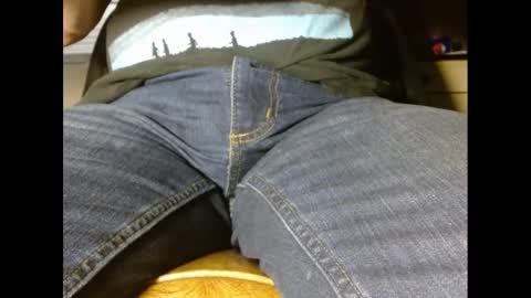 Snapshot of fuzzyblues chatting on 12.07.24 Fuzzy Blues online show from 12.07.24