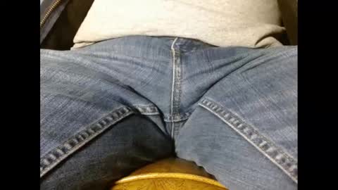 Snapshot of fuzzyblues chatting on 12.09.24 Fuzzy Blues online show from 12.09.24