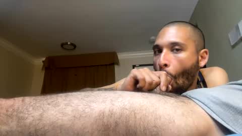 Snapshot of fvvkboyy chatting on 12.21.24 fvvkboyy online show from 12.21.24