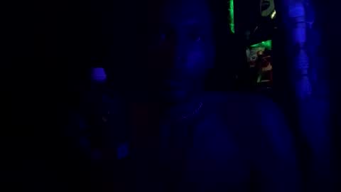 Snapshot of fvvkboyy chatting on 11.09.25 fvvkboyy online show from 11.09.25