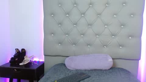 Snapshot of fysste_ chatting on 02.19.26 Victoria online show from 02.19.26