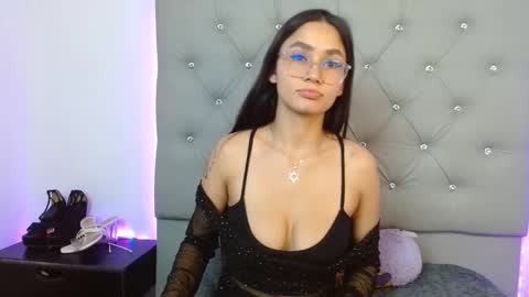 Snapshot of fysste_ chatting on 02.20.26 Victoria online show from 02.20.26