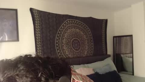 g_bella2025 online show from 11.30.25