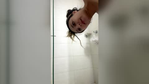 Snapshot of gabb_rioss chatting on 03.11.26 Gabriela online show from 03.11.26