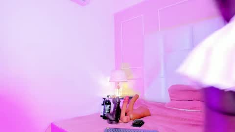 Snapshot of gabbiie_carterr chatting on 03.08.25 Gabie online show from 03.08.25