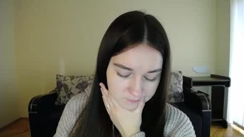 Jaklin online show from 12.12.24