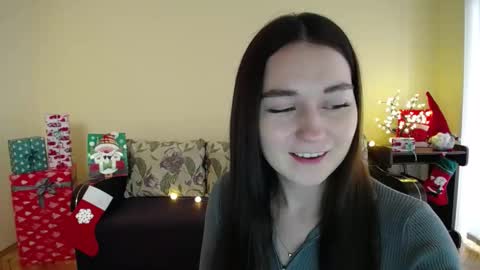 Jaklin online show from 12.18.24