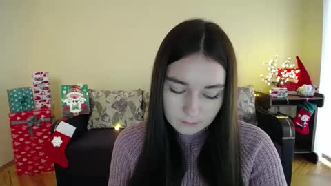 Jaklin online show from 12.22.24