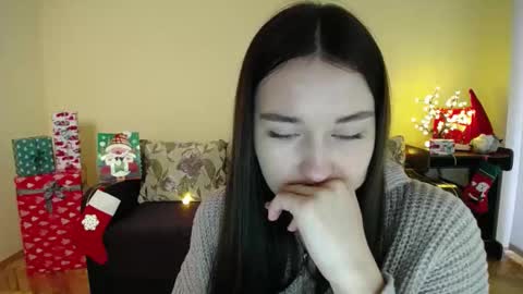 Jaklin online show from 12.23.24