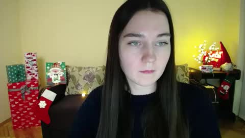 Jaklin online show from 12.25.24