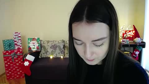 Jaklin online show from 01.02.25