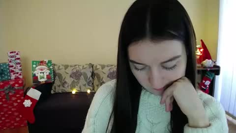 Jaklin online show from 01.04.25