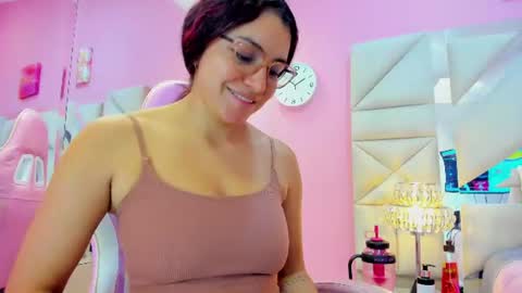 Snapshot of gabby_monroe chatting on 07.15.26 Gabby online show from 07.15.26
