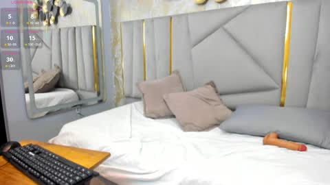 Gaby Santos online show from 04.09.26