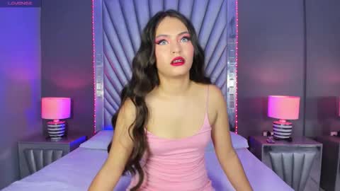 Gabbybale  online show from 10.06.25