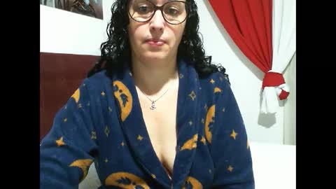Snapshot of gabibrasil chatting on 05.21.26 gaby layla online show from 05.21.26