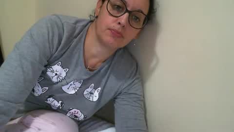 Snapshot of gabibrasil chatting on 05.25.26 gaby layla online show from 05.25.26