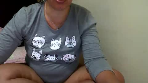 Snapshot of gabibrasil chatting on 05.28.26 gaby layla online show from 05.28.26