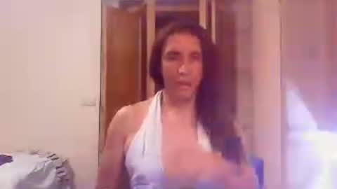 Snapshot of gabitg chatting on 07.16.26 Gabi online show from 07.16.26