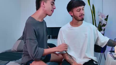 gabriel_and_geronimo online show from 11.21.25