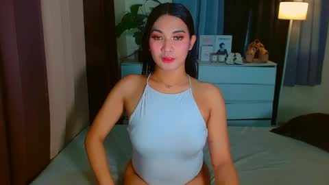 Snapshot of gabriela_deluxe chatting on 05.03.26 gabriela_deluxe online show from 05.03.26