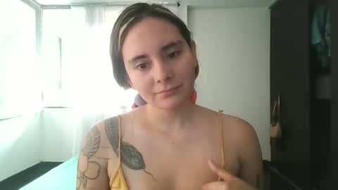 Snapshot of gabriela_miller_2 chatting on 06.16.26 Gabriela Miller online show from 06.16.26