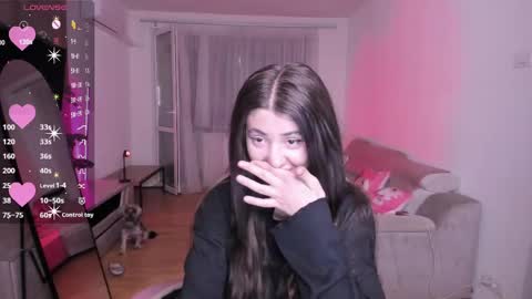 Snapshot of gabrielalove_ chatting on 05.23.26 Gabrielaaaa online show from 05.23.26