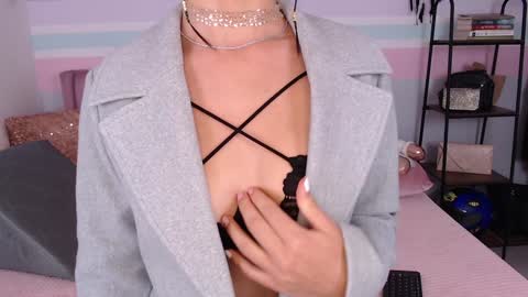 Snapshot of gabriella_bg chatting on 01.28.25 Gaby online show from 01.28.25