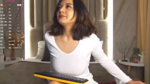 Snapshot of gabriella_wils chatting on 05.02.26 Gabriella online show from 05.02.26