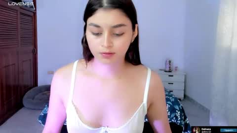 Snapshot of gabriellahoney18 chatting on 04.30.26 Gabriella online show from 04.30.26