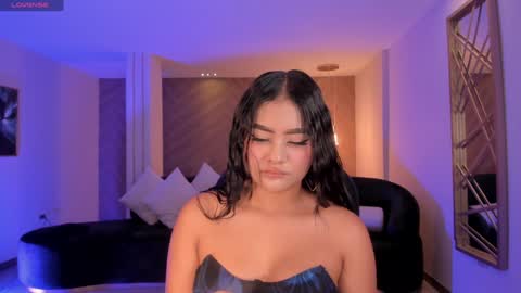 Snapshot of gabriellalee_ chatting on 02.06.25 Gabriella Lee online show from 02.06.25