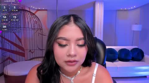 Snapshot of gabriellalee_ chatting on 02.11.25 Gabriella Lee online show from 02.11.25