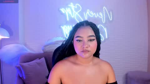 Snapshot of gabriellalee_ chatting on 02.23.25 Gabriella Lee online show from 02.23.25