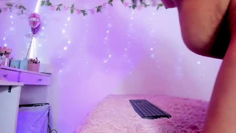   online show from 04.10.26