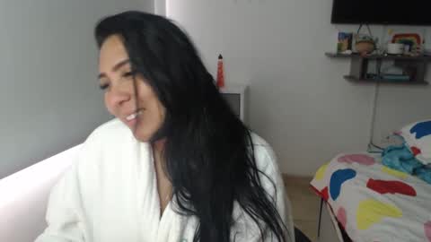 Gaby Blue online show from 02.20.25