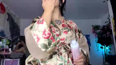 IG  gaby doll woo online show from 01.26.25