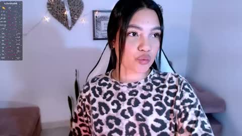 Snapshot of gaby_saikozz chatting on 05.06.26 My name is Gabriela.. nice to meet you thumbs up please its very important to me online show from 05.06.26