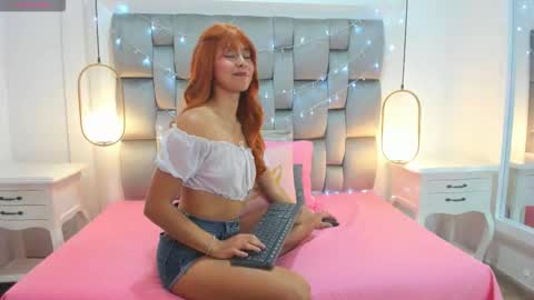 GABRIELA  online show from 12.22.25